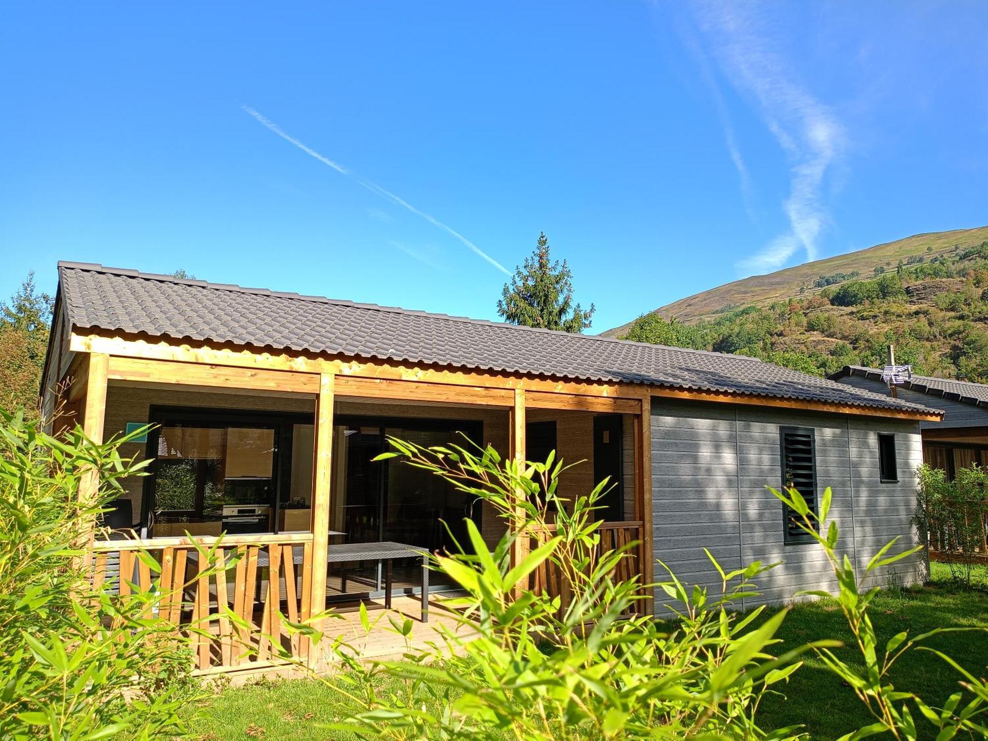 Camping Paradis La Marmotte Акс-ле-Терм Екстериор снимка