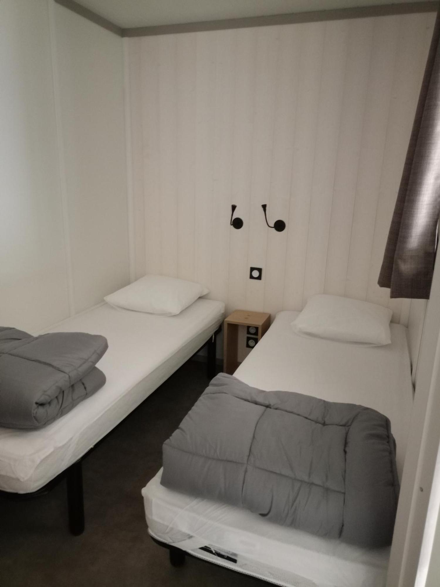 Camping Paradis La Marmotte Акс-ле-Терм Екстериор снимка